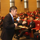 即興演講不是件容易事兒，1個腳本5個錦囊解決它