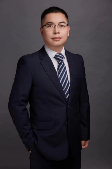 向華為學管理：方向大致正確，組織充滿活力