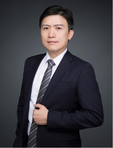 會講話的人更從容
